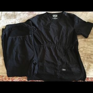 Cherokee Sm Maternity scrub set